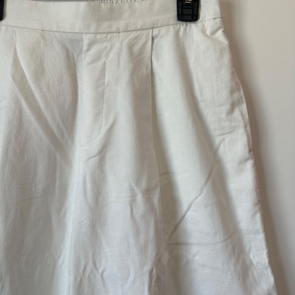 Banana Republic Wide Leg Linen Trouser - Picture 2 of 6